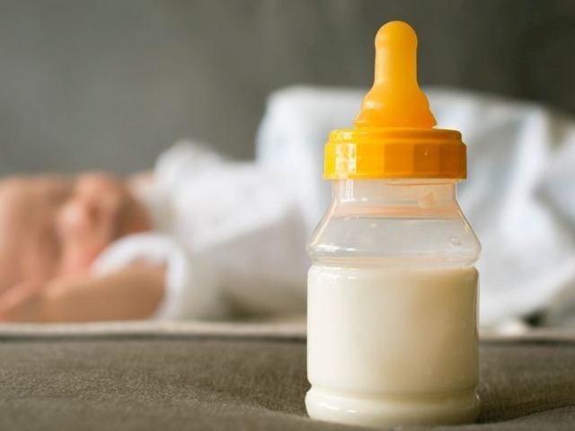Bebek İçin Anne Sütünün Önemi ve Faydaları
