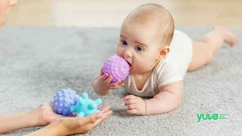 Tummy Time Nedir, Ne İşe Yarar? Bebeğinizin Gelişimini Destekleyen Egzersizler Tummy Time Nedir, Ne İşe Yarar? Bebeğinizin Gelişimini Destekleyen Egzersizler