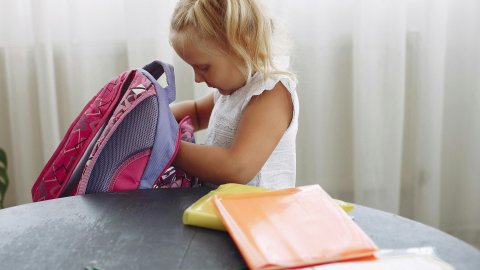 Çocuğum Okula Gitmek İstemiyor: Ne Yapmalıyım?