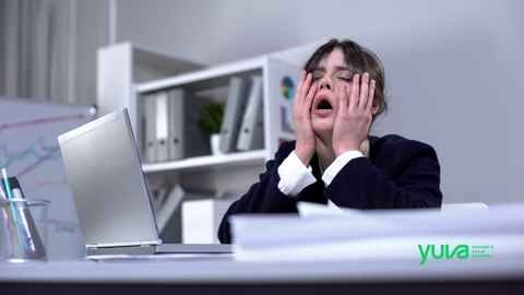 Psikolojik Mide Bulantısı Nedir? Belirtileri ve Nasıl Geçer?